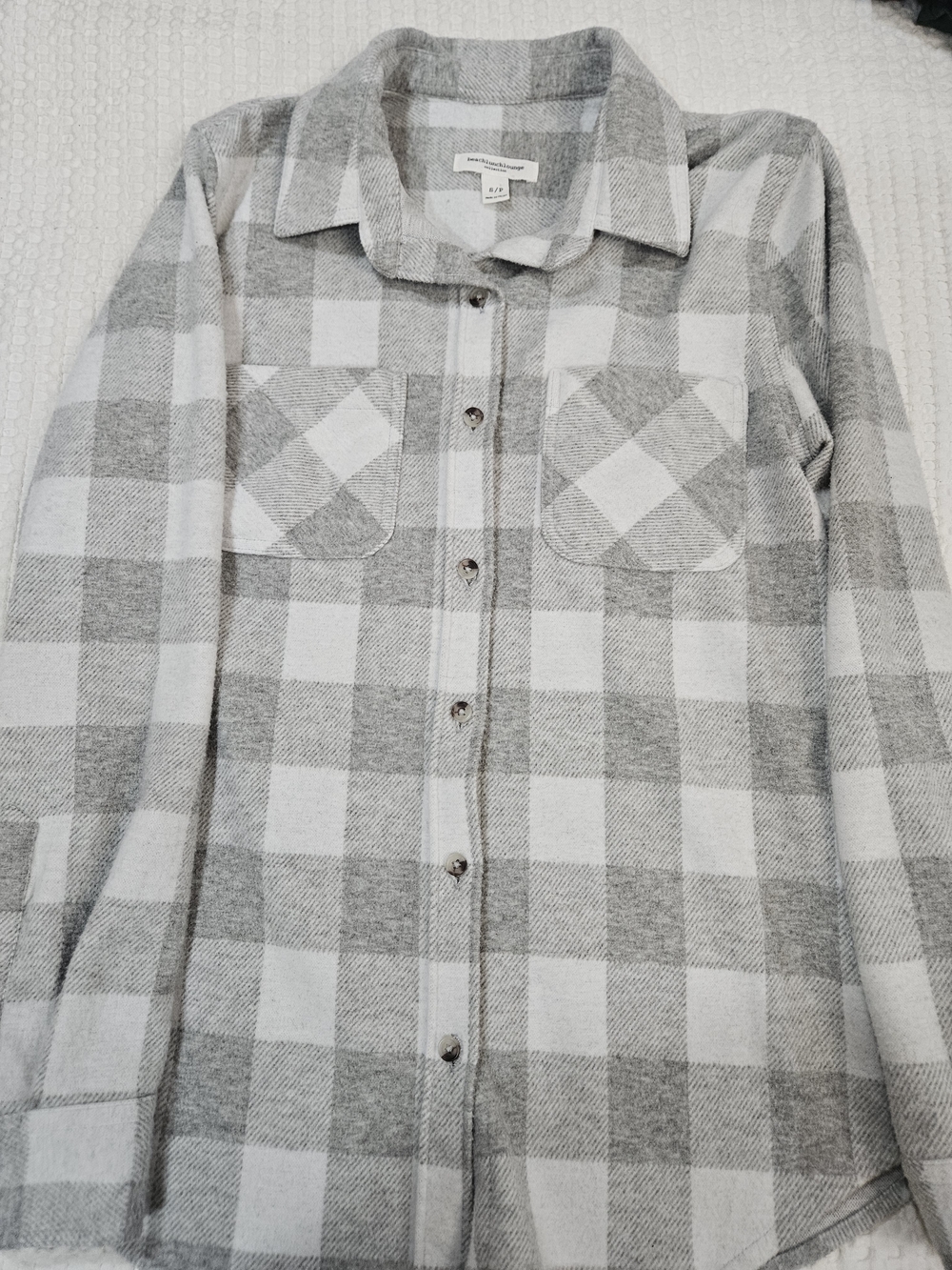 beachlunchlounge Gray & White Plaid Shirt Jacket